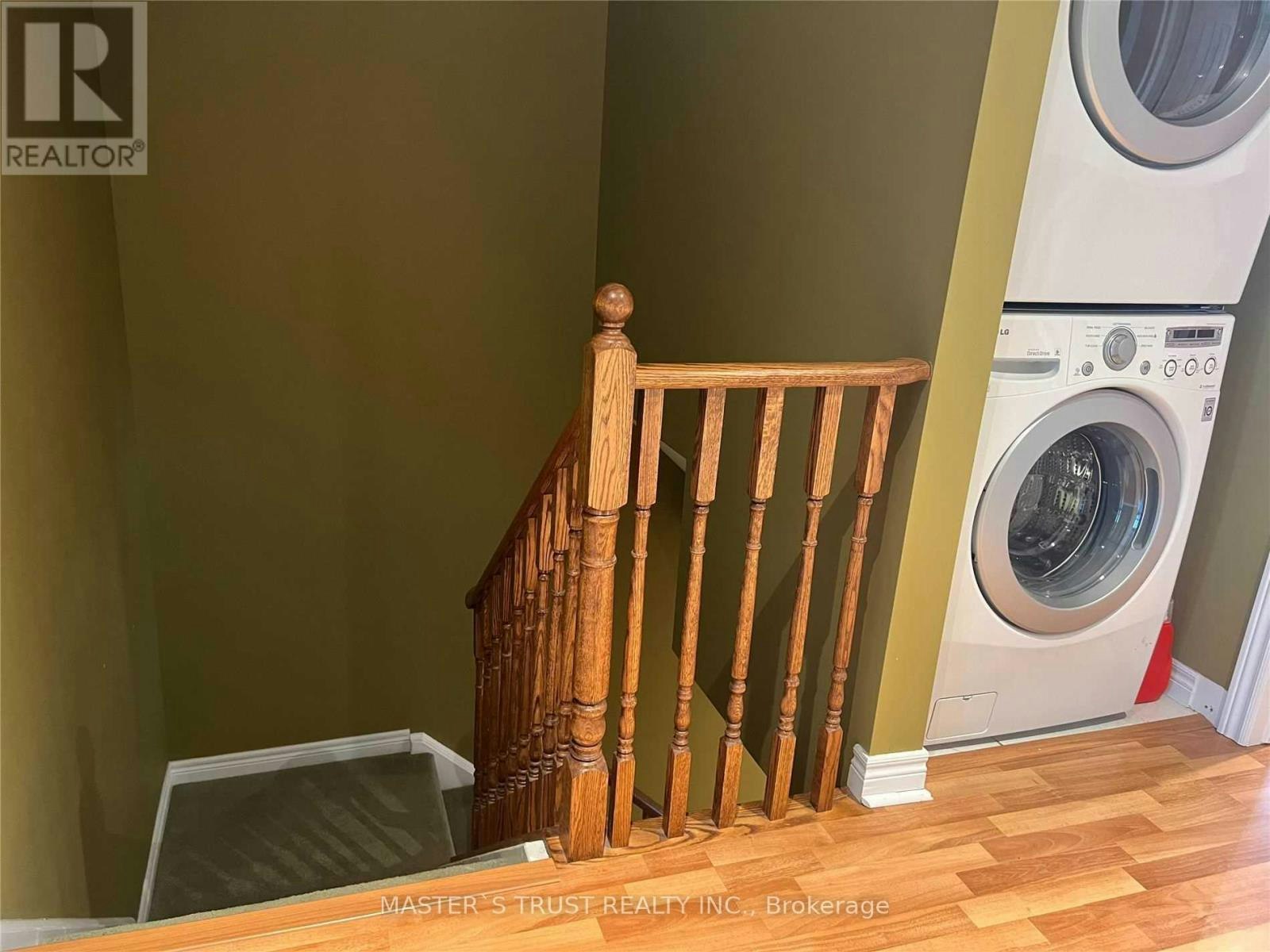 6 Dunkeld Way, Markham, ON, L3T 4Y9 - 16