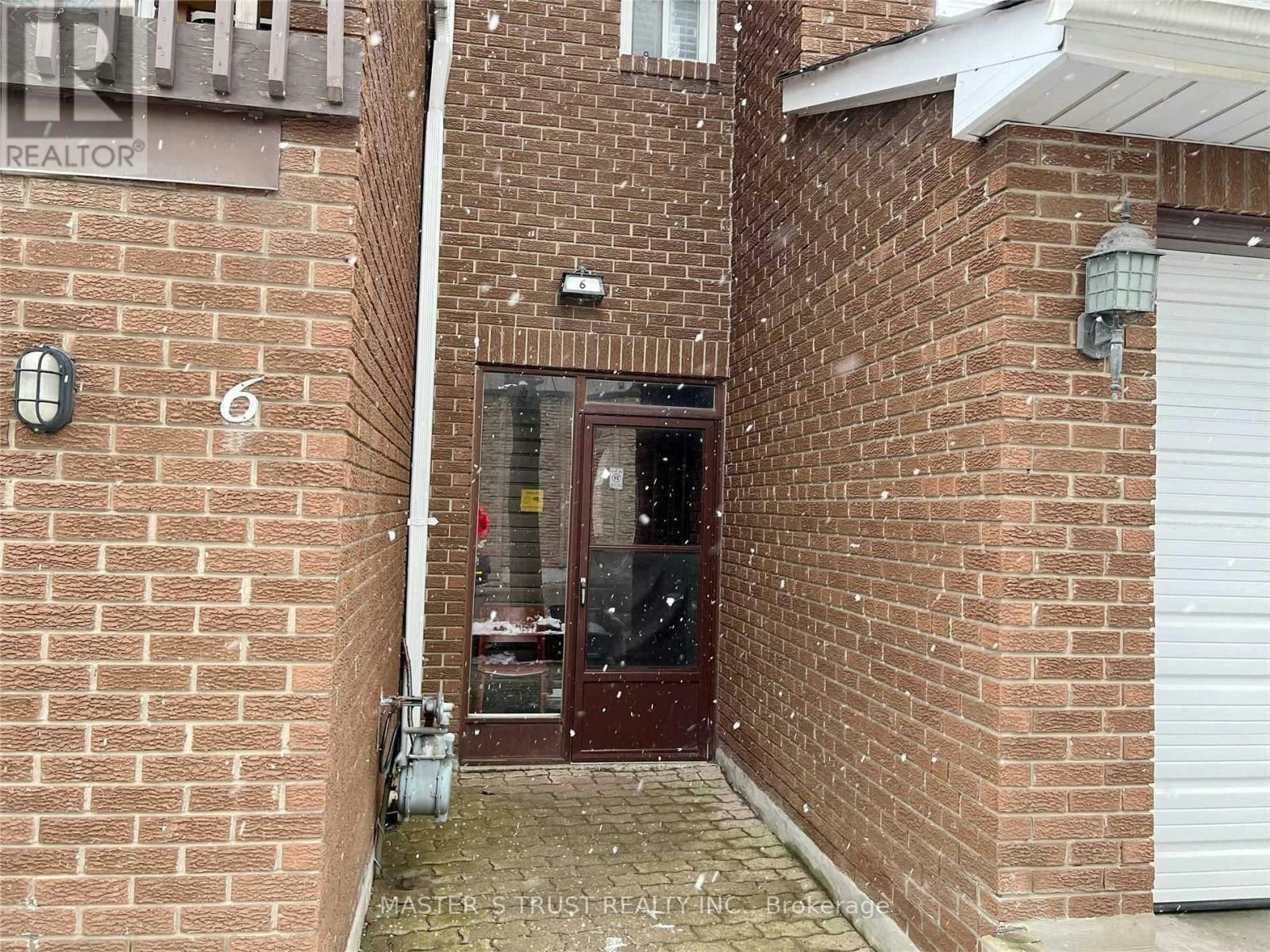 6 Dunkeld Way, Markham, ON, L3T 4Y9 - 2