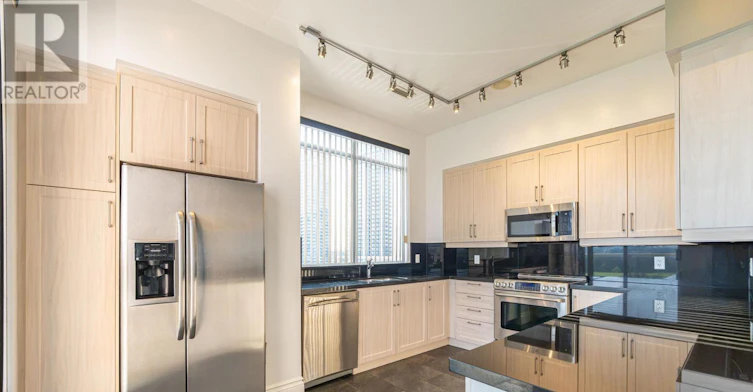 UPH 10-37 Galleria Parkway, Markham, ON, L3T 0A5 - 15