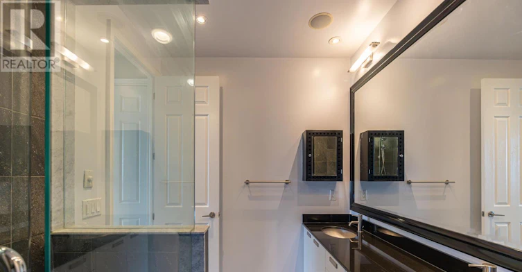 UPH 10-37 Galleria Parkway, Markham, ON, L3T 0A5 - 36