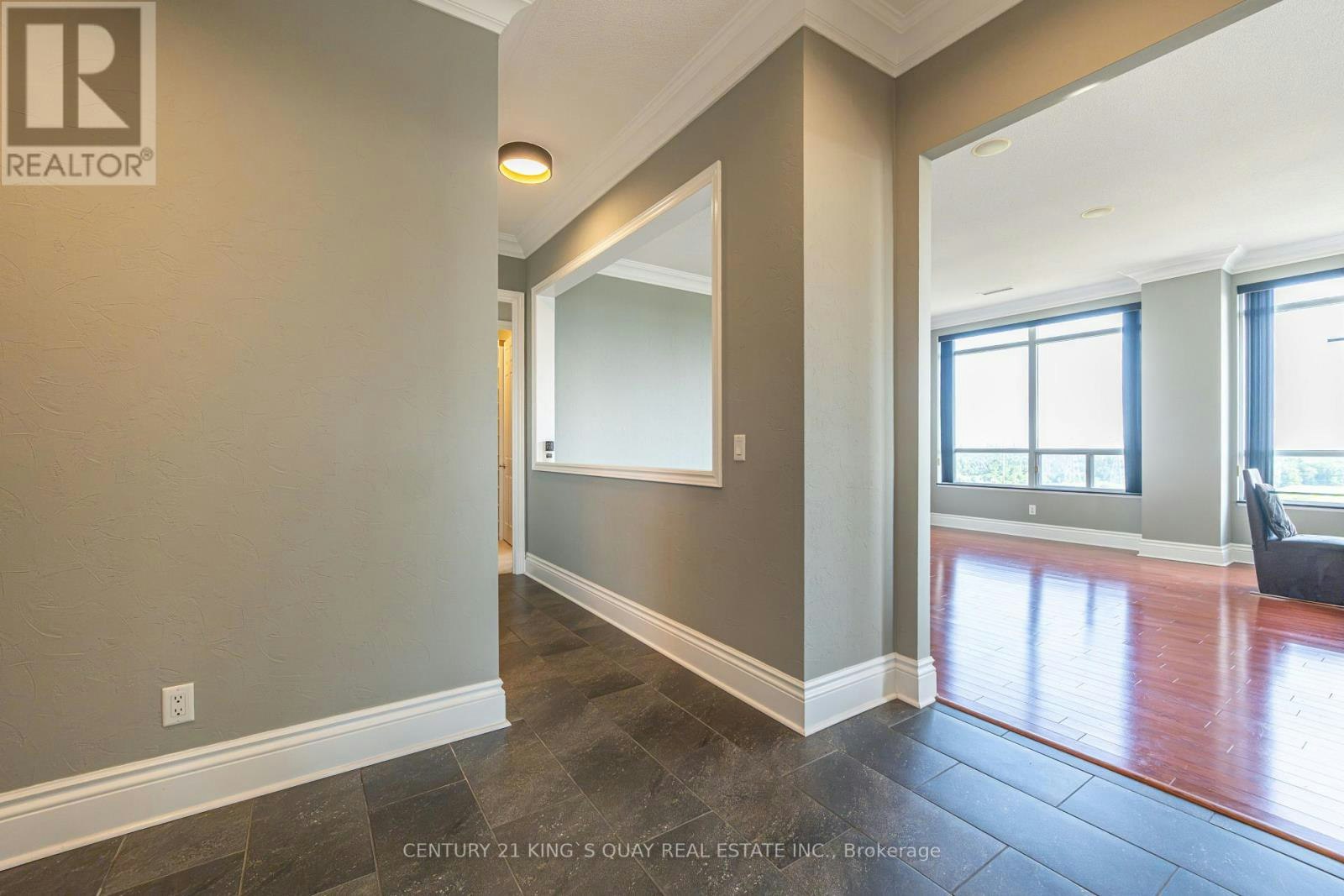 UPH 10-37 Galleria Parkway, Markham, ON, L3T 0A5 - 4
