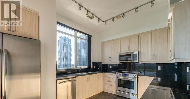 UPH 10-37 Galleria Parkway, Markham, ON, L3T 0A5 - 18