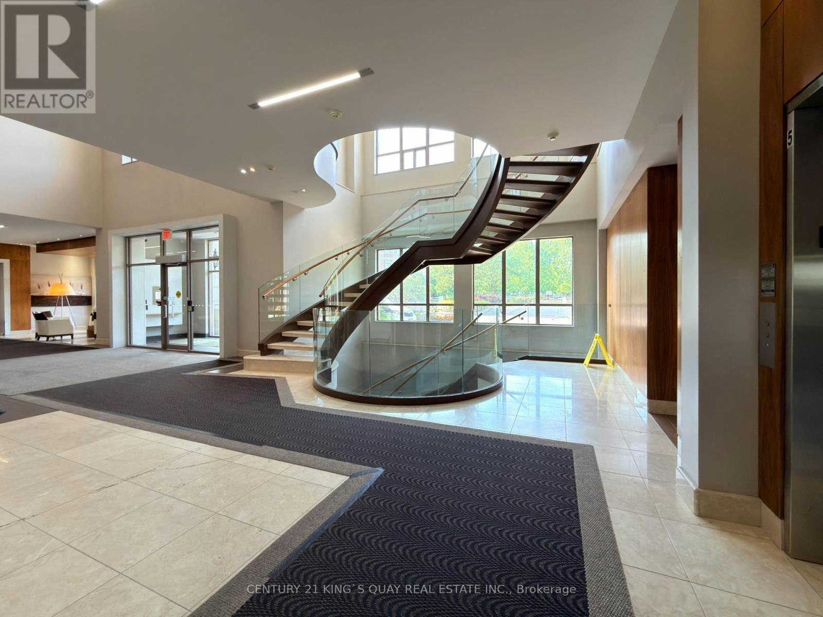 UPH 10-37 Galleria Parkway, Markham, ON, L3T 0A5 - 2