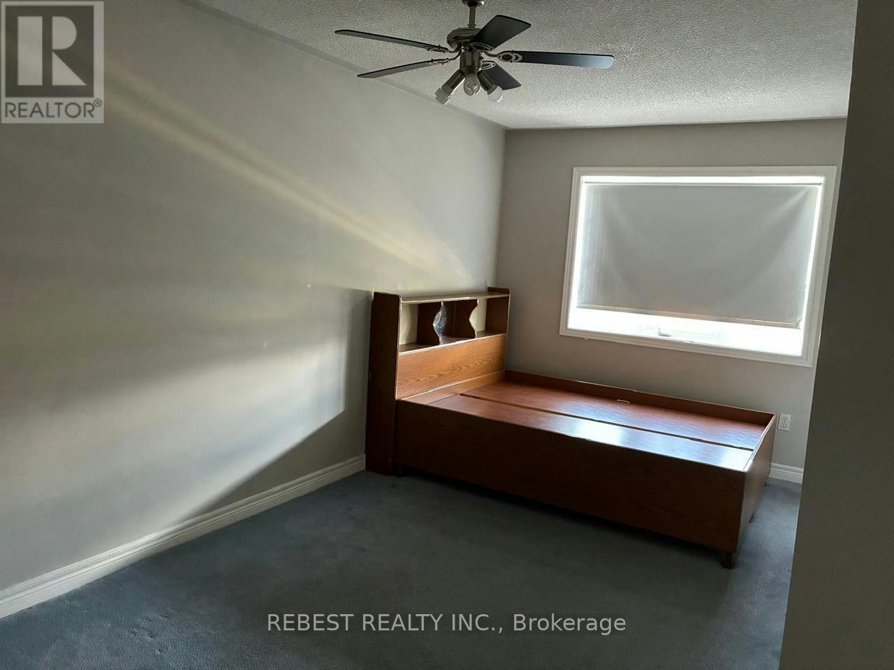 18 Village Lake Crescent, Brampton, ON, L6S 6K2 - 9