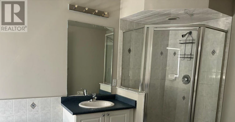 18 Village Lake Crescent, Brampton, ON, L6S 6K2 - 14