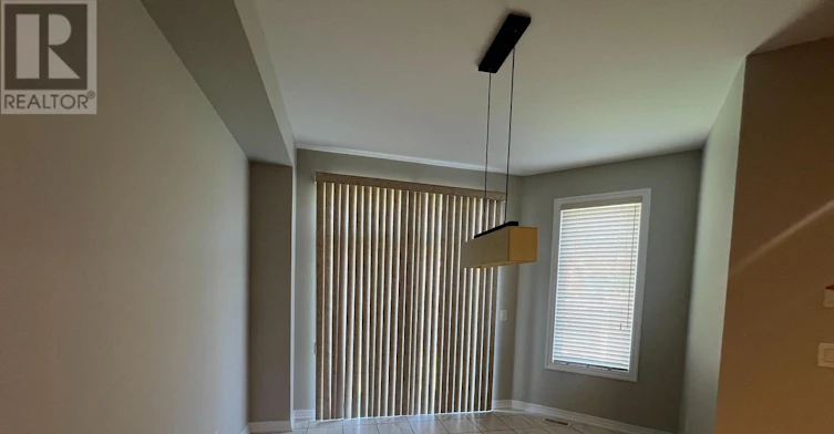 37 Aird Court, Milton, ON, L9T 3Y1 - 11