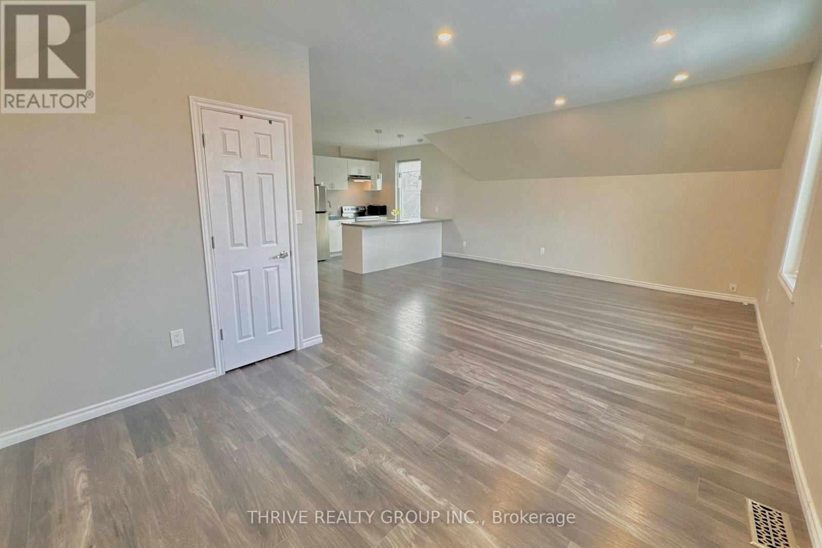 UPPER-119 Mcclary Avenue, London, ON, N5Z 2A6 - 12