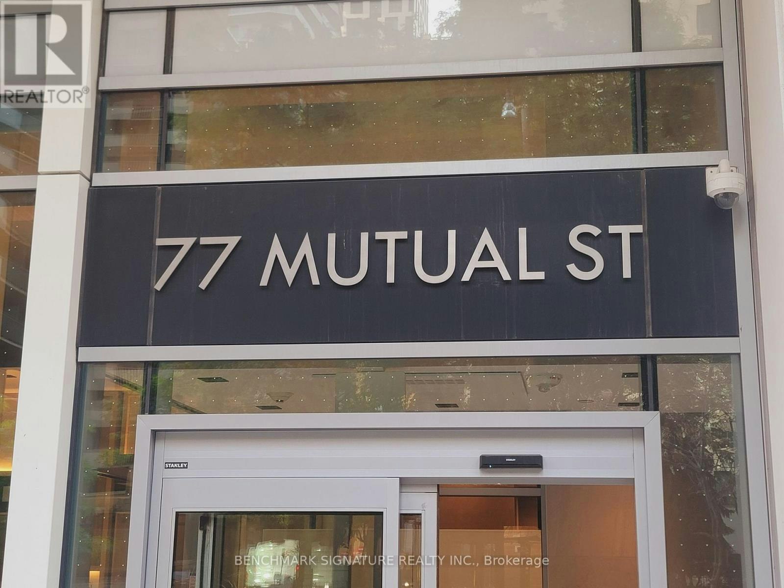 3006-77 Mutual Street, Toronto, ON, M5B 0B9