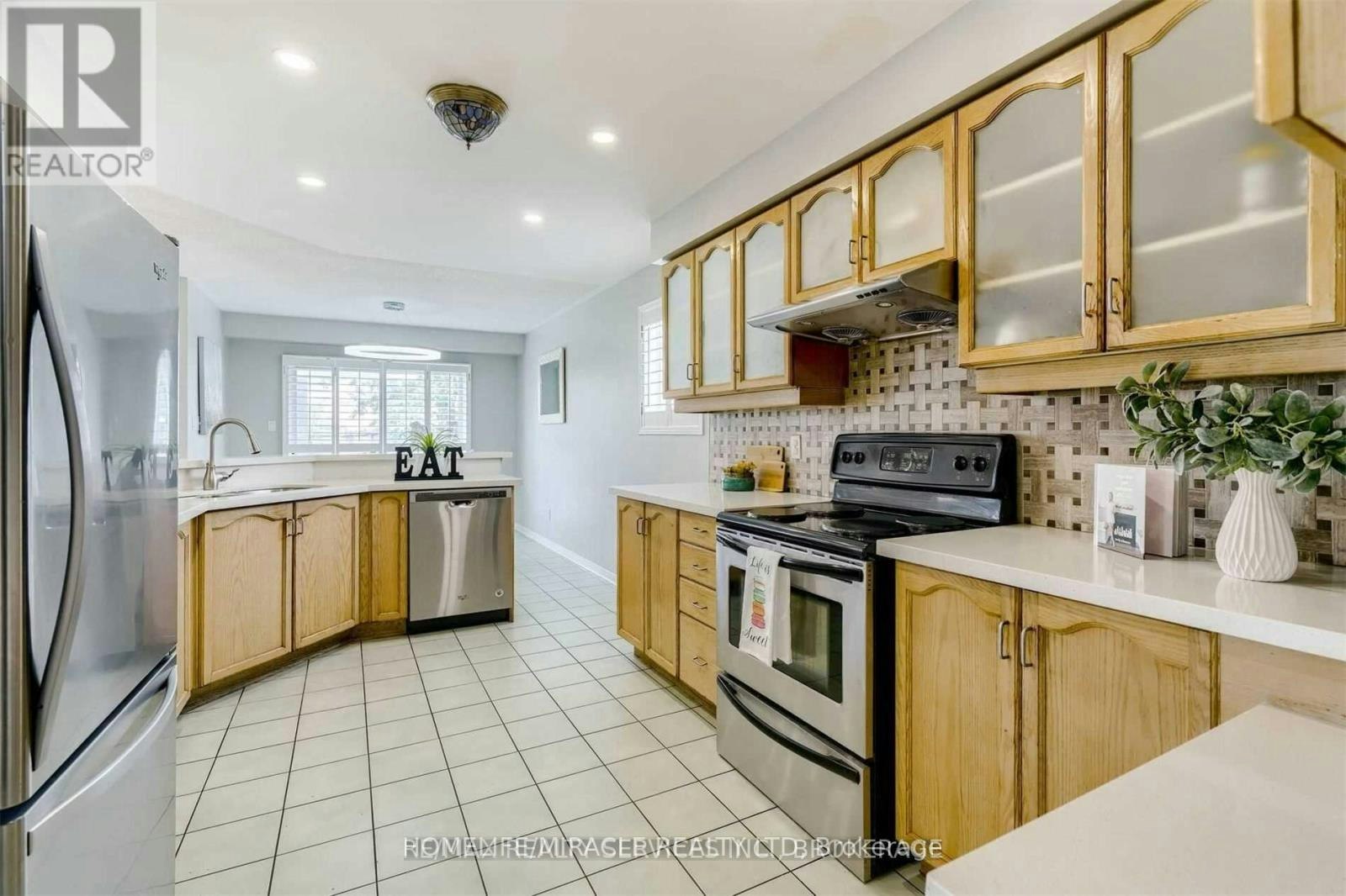 17 Rattlesnake Road, Brampton, ON, L6R 1P8 - 12