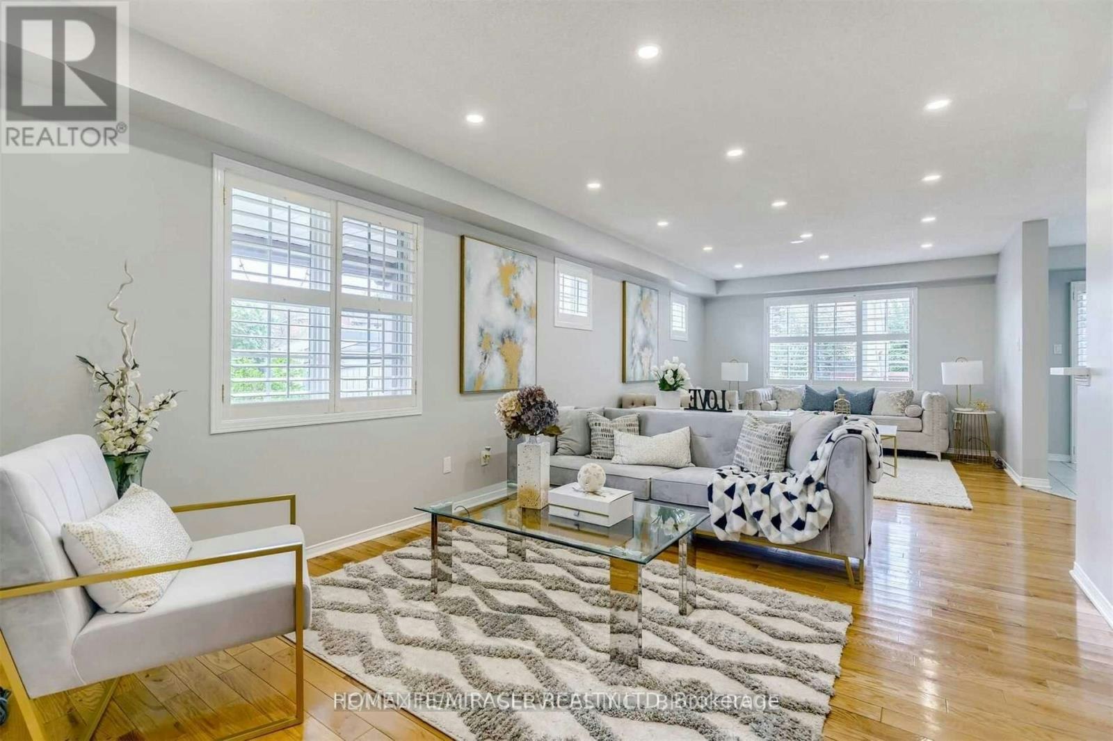 17 Rattlesnake Road, Brampton, ON, L6R 1P8 - 2