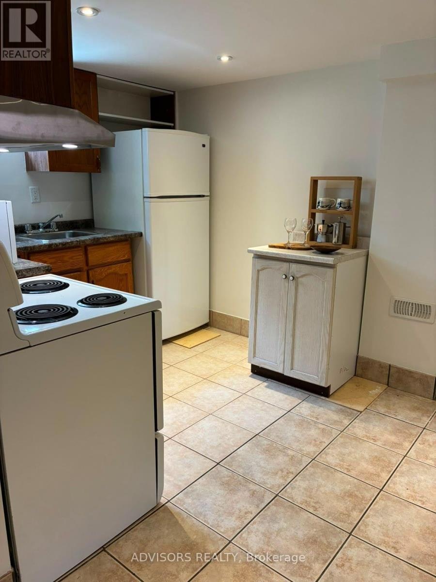 1470 Fisher Avenue, Burlington, ON, L7P 2L8 - 6
