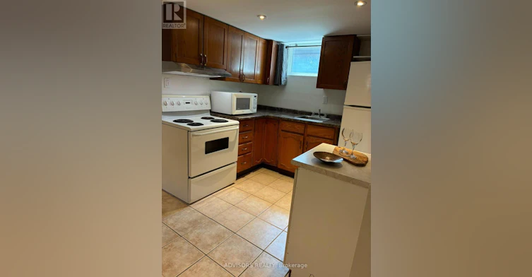 1470 Fisher Avenue, Burlington, ON, L7P 2L8 - 7