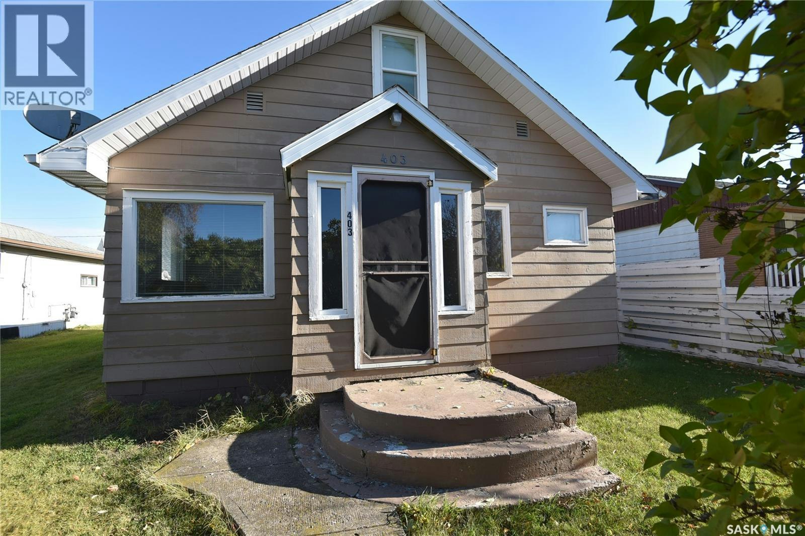403 2nd Street W, Nipawin, SK, S0E 1E0