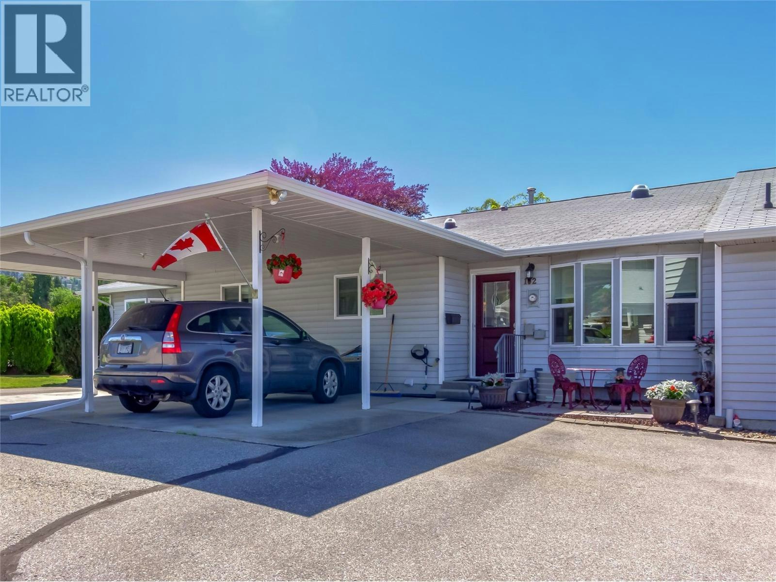 102-2445 South Main Street, Penticton, BC, V2A 5J1