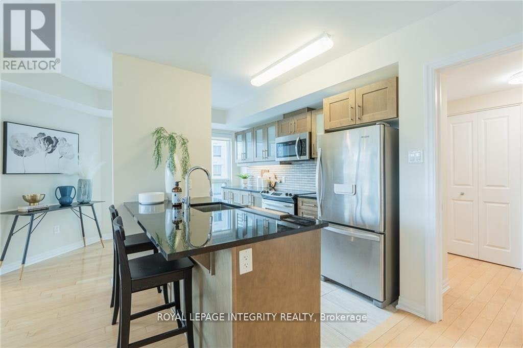 701-195 Besserer Street, Ottawa, ON, K1N 0B6 - 11