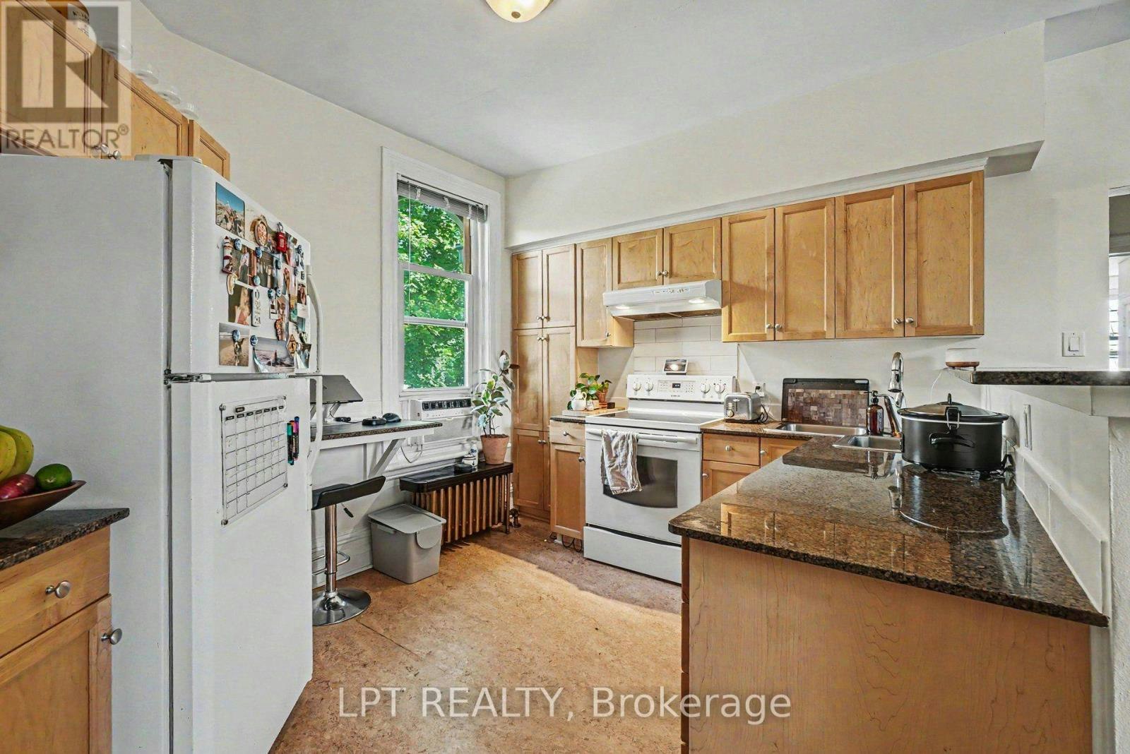 3-475 Maclaren Street, Ottawa, ON, K1R 5K5 - 2
