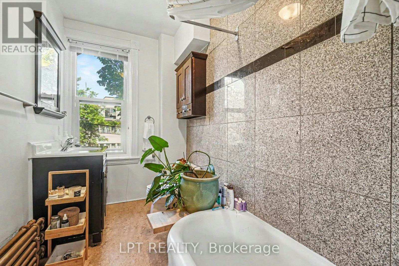 3-475 Maclaren Street, Ottawa, ON, K1R 5K5 - 5