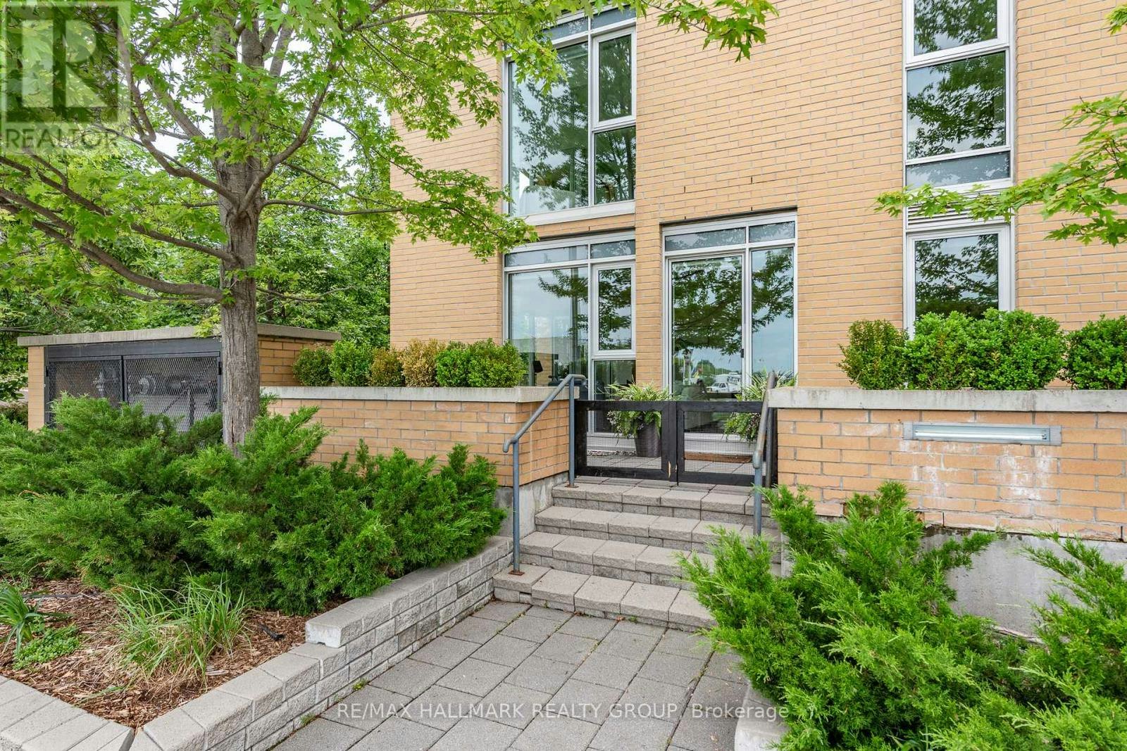 110-200 Lett Street, Ottawa, ON, K1R 0A7