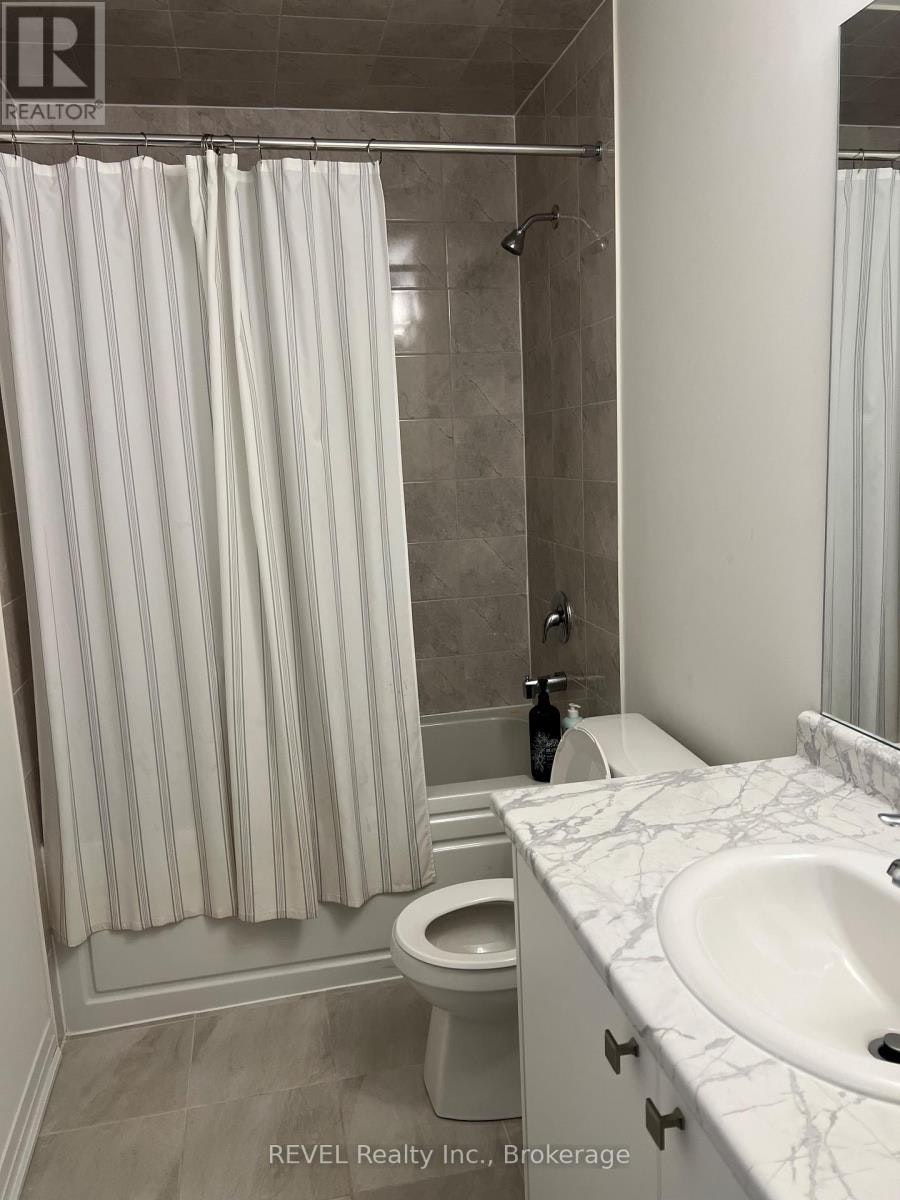 118 Varsity Drive, Welland, ON, L3B 0N3 - 7