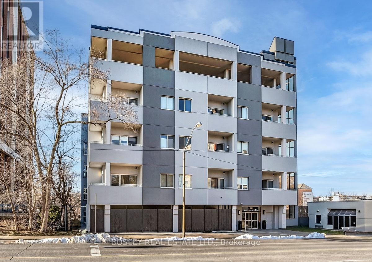 110-600 Eglinton Avenue E, Toronto, ON, M4P 1P3