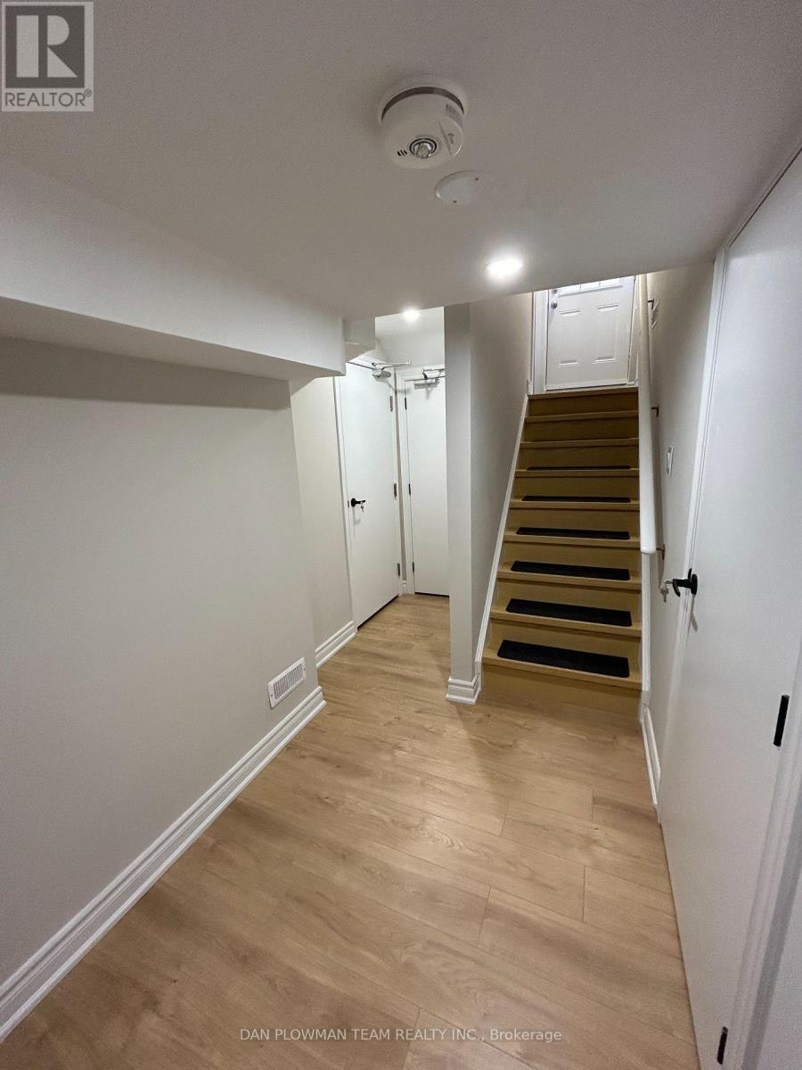 BSMT-25 Roma Drive, Whitby, ON, L1P 0B4 - 6
