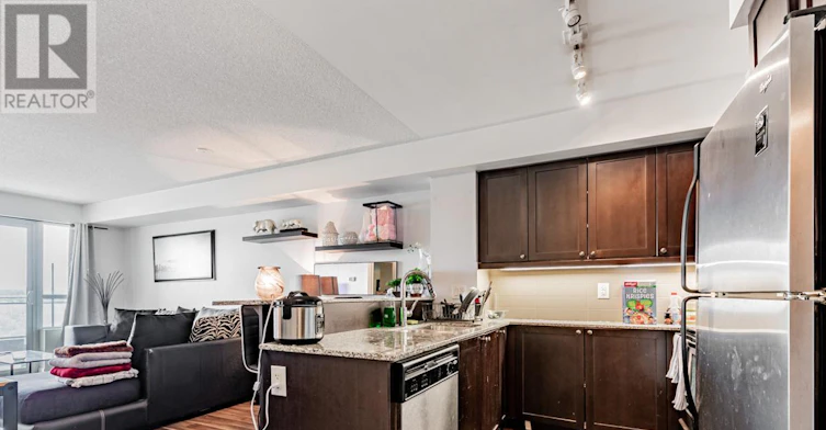 907-1235 Bayly Street, Pickering, ON, L1W 1L7 - 8