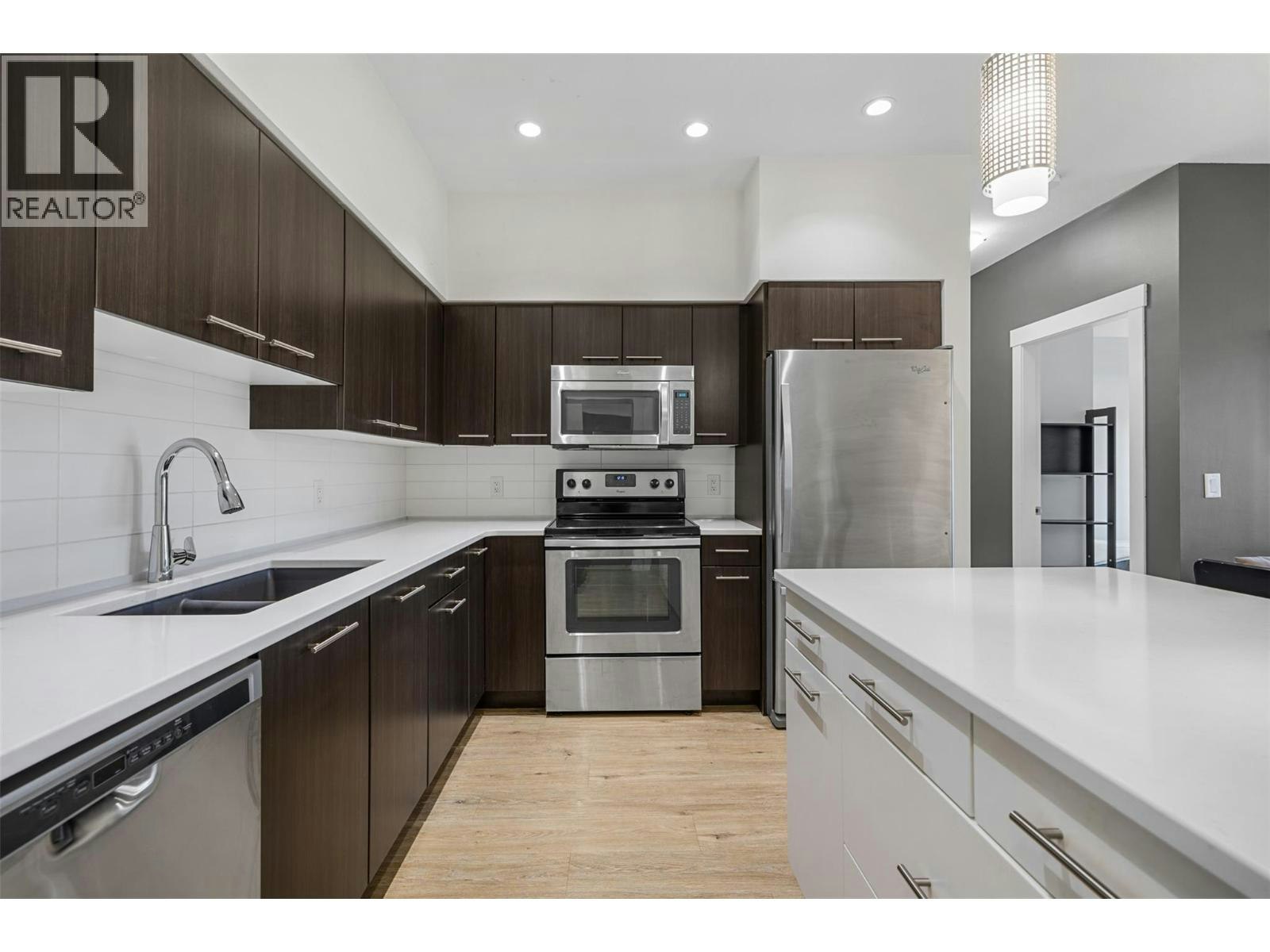 104-985 Academy Way, Kelowna, BC, V1V 3C8