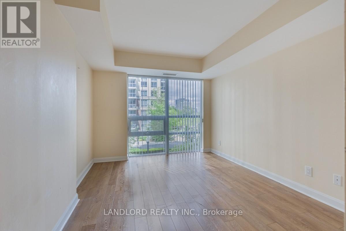 318-1 Michael Power Place, Toronto, ON, M9A 0A1 - 8