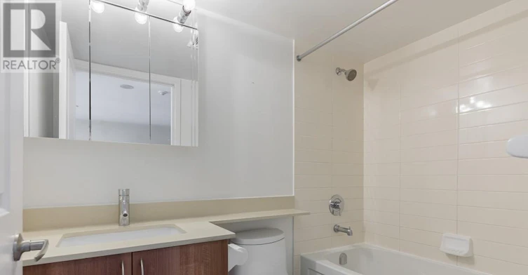318-1 Michael Power Place, Toronto, ON, M9A 0A1 - 14