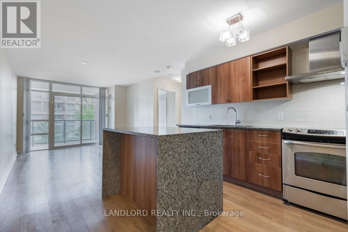 318-1 Michael Power Place, Toronto, ON, M9A 0A1