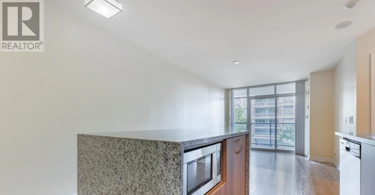 318-1 Michael Power Place, Toronto, ON, M9A 0A1 - 5
