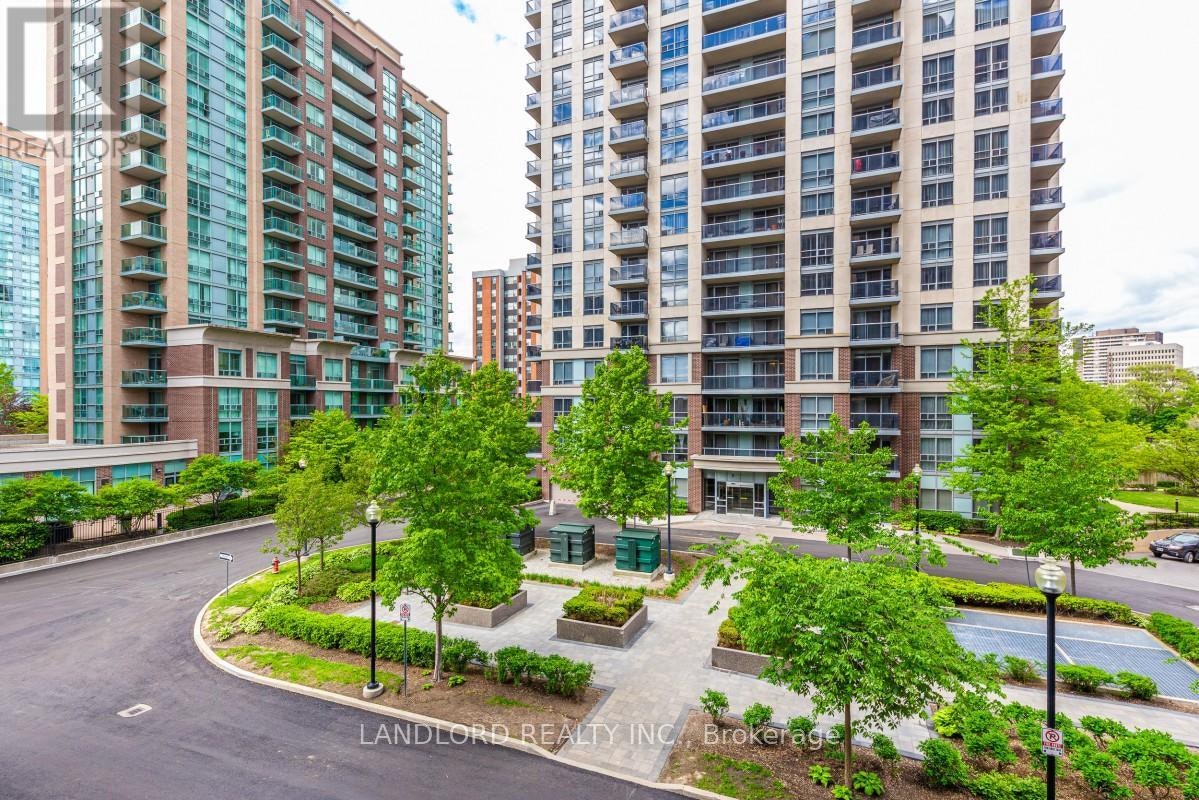 318-1 Michael Power Place, Toronto, ON, M9A 0A1 - 18