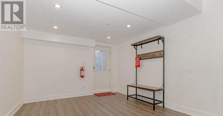 LOWER-2535 Raglan Court, Mississauga, ON, L5M 5L5 - 12