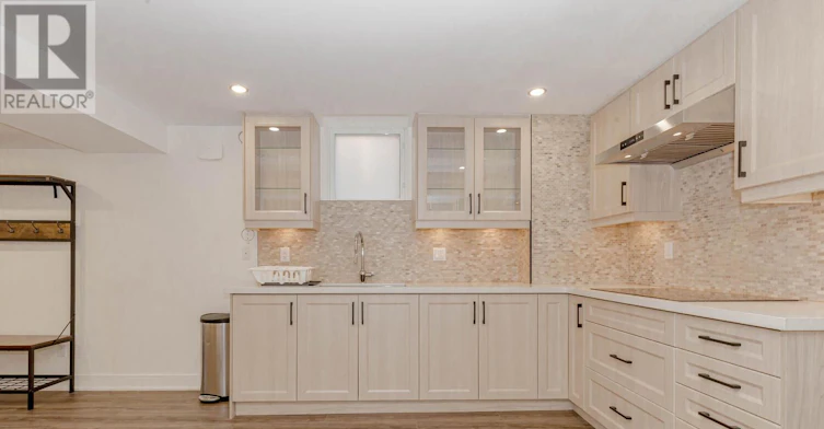 LOWER-2535 Raglan Court, Mississauga, ON, L5M 5L5 - 17