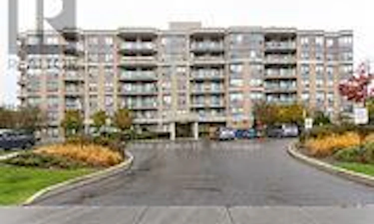 605-300 Ray Lawson Boulevard