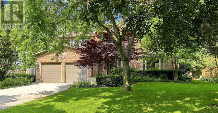 287 Royal Albert Court, Oakville, ON, L6H 3A7 - 2