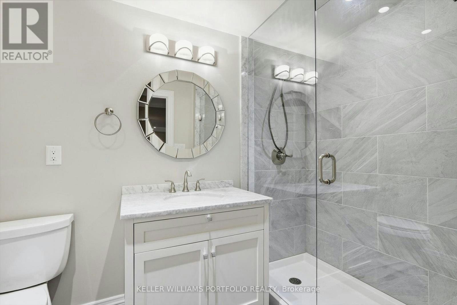 287 Royal Albert Court, Oakville, ON, L6H 3A7 - 44