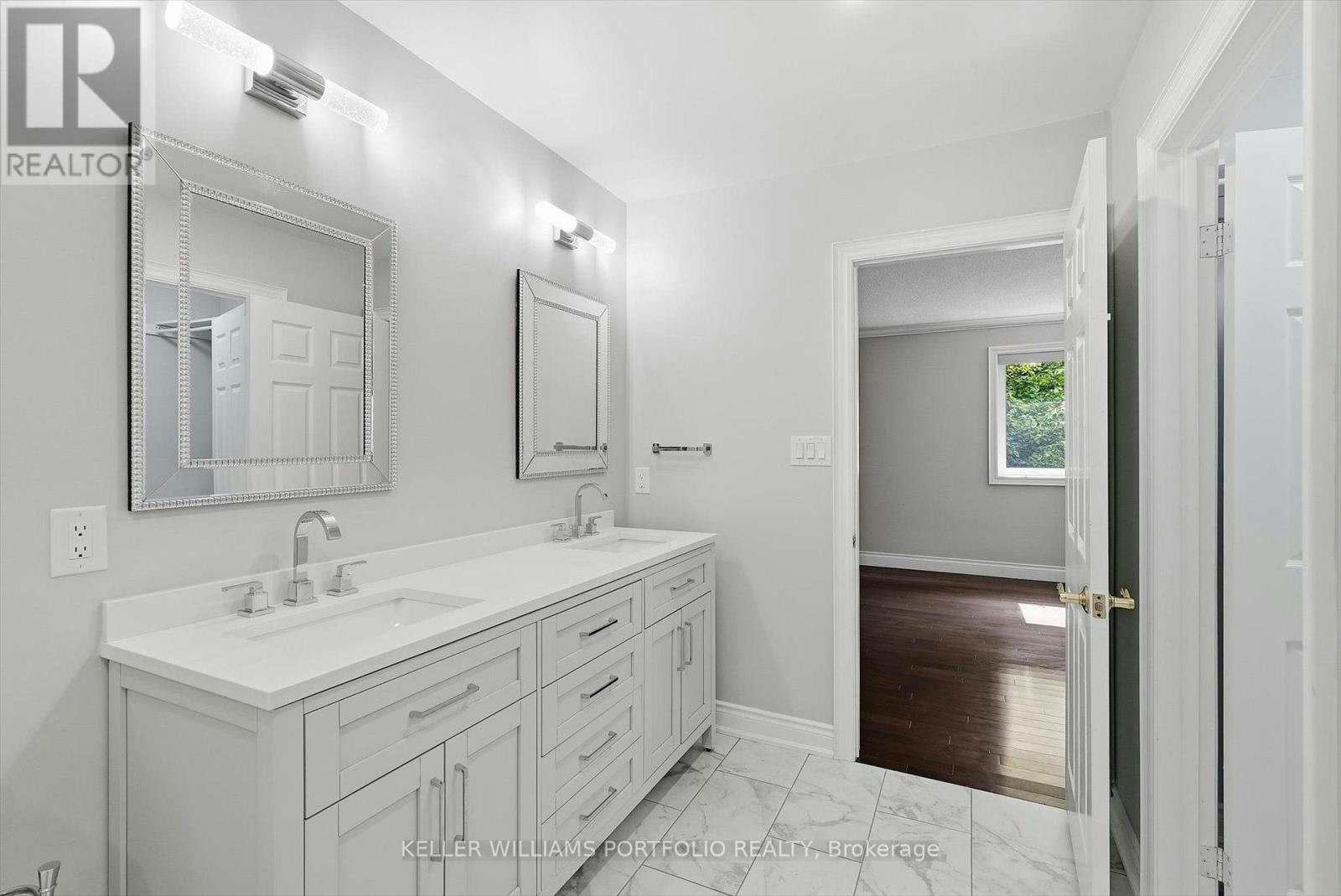 287 Royal Albert Court, Oakville, ON, L6H 3A7 - 30