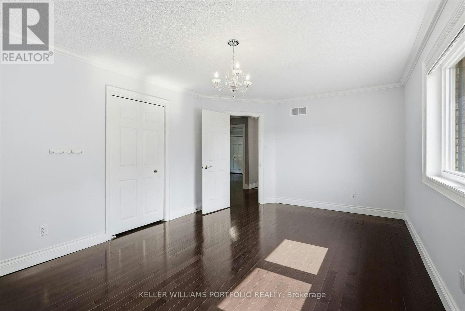 287 Royal Albert Court, Oakville, ON, L6H 3A7 - 32