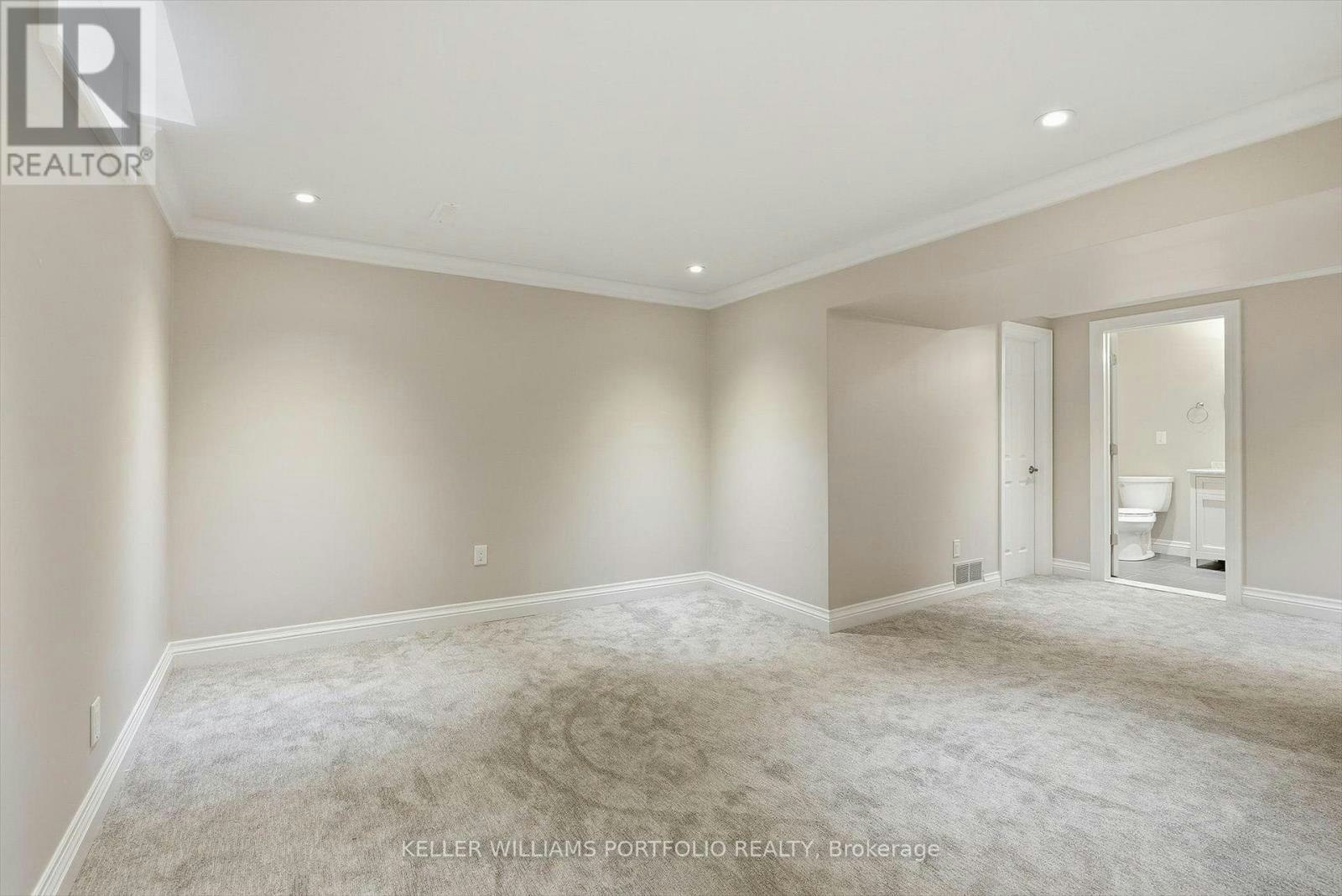 287 Royal Albert Court, Oakville, ON, L6H 3A7 - 42