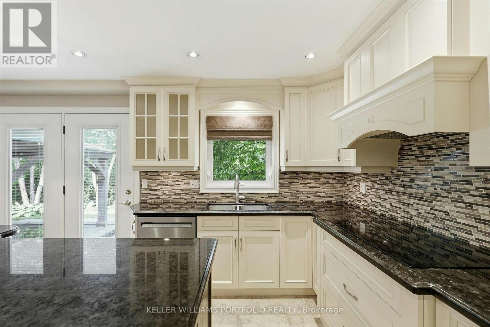 287 Royal Albert Court, Oakville, ON, L6H 3A7 - 16