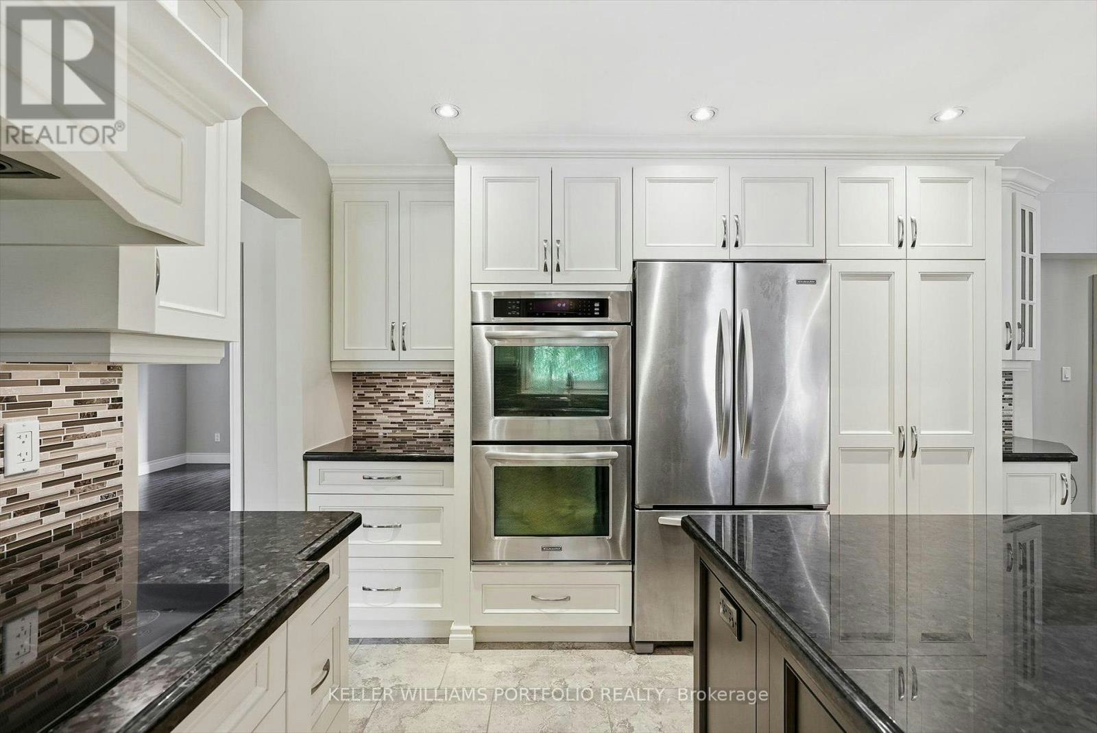 287 Royal Albert Court, Oakville, ON, L6H 3A7 - 18