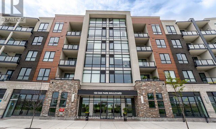 220-150 Oak Park Boulevard