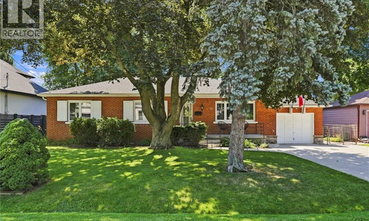 70 Floresta Court