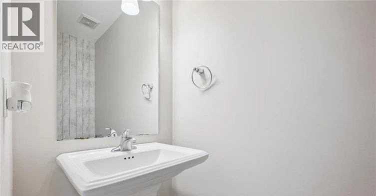6 Beatrice Lane, Kitchener, ON, N2H 0B3 - 12