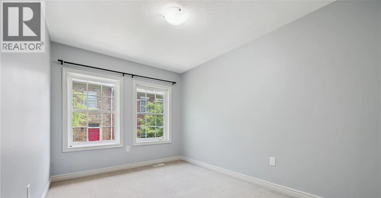 6 Beatrice Lane, Kitchener, ON, N2H 0B3 - 15