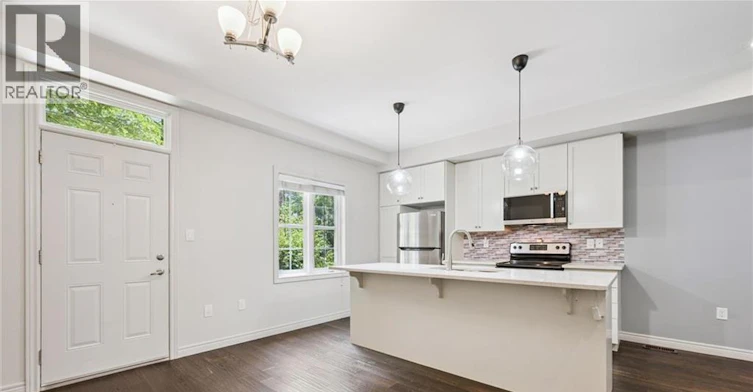 6 Beatrice Lane, Kitchener, ON, N2H 0B3 - 5