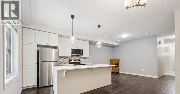 6 Beatrice Lane, Kitchener, ON, N2H 0B3 - 6