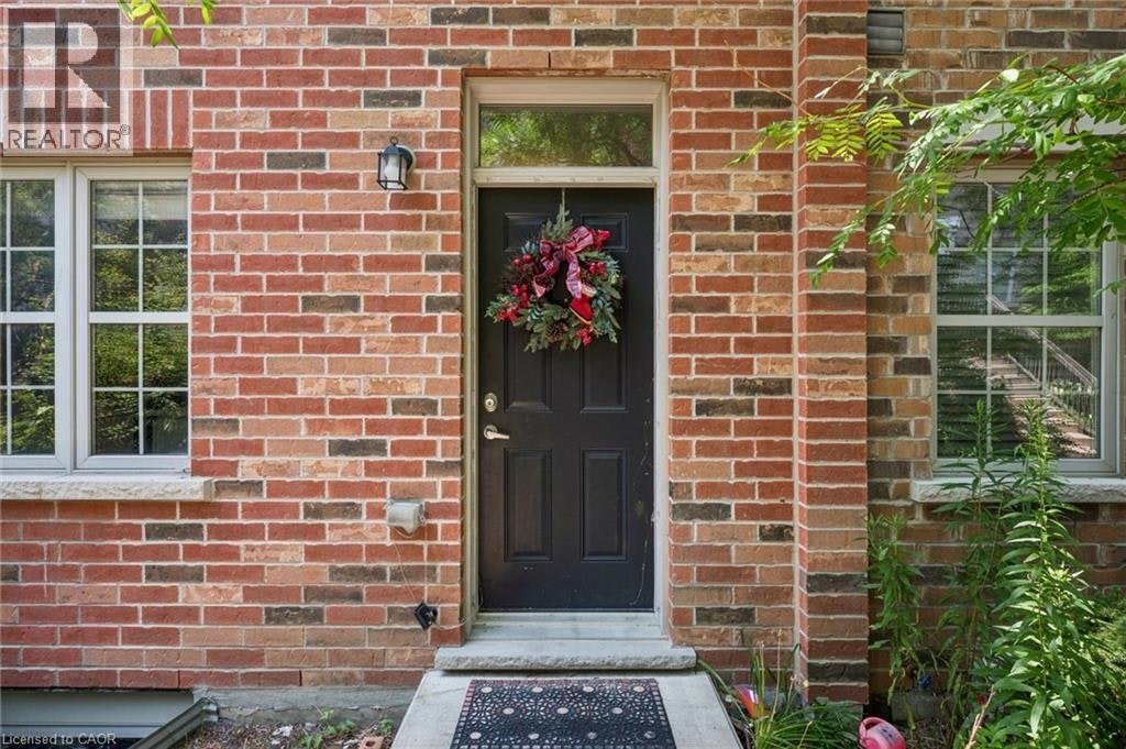 6 Beatrice Lane, Kitchener, ON, N2H 0B3 - 3
