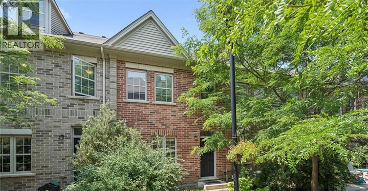6 Beatrice Lane, Kitchener, ON, N2H 0B3